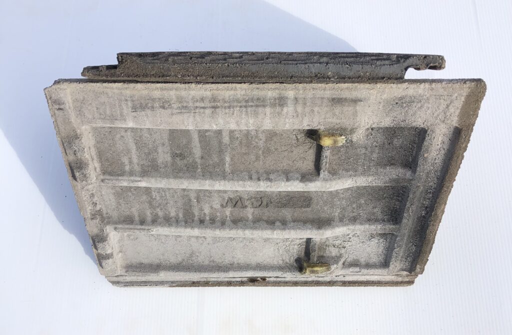 Monier Cambridge shingle concrete roof tiles second-hand