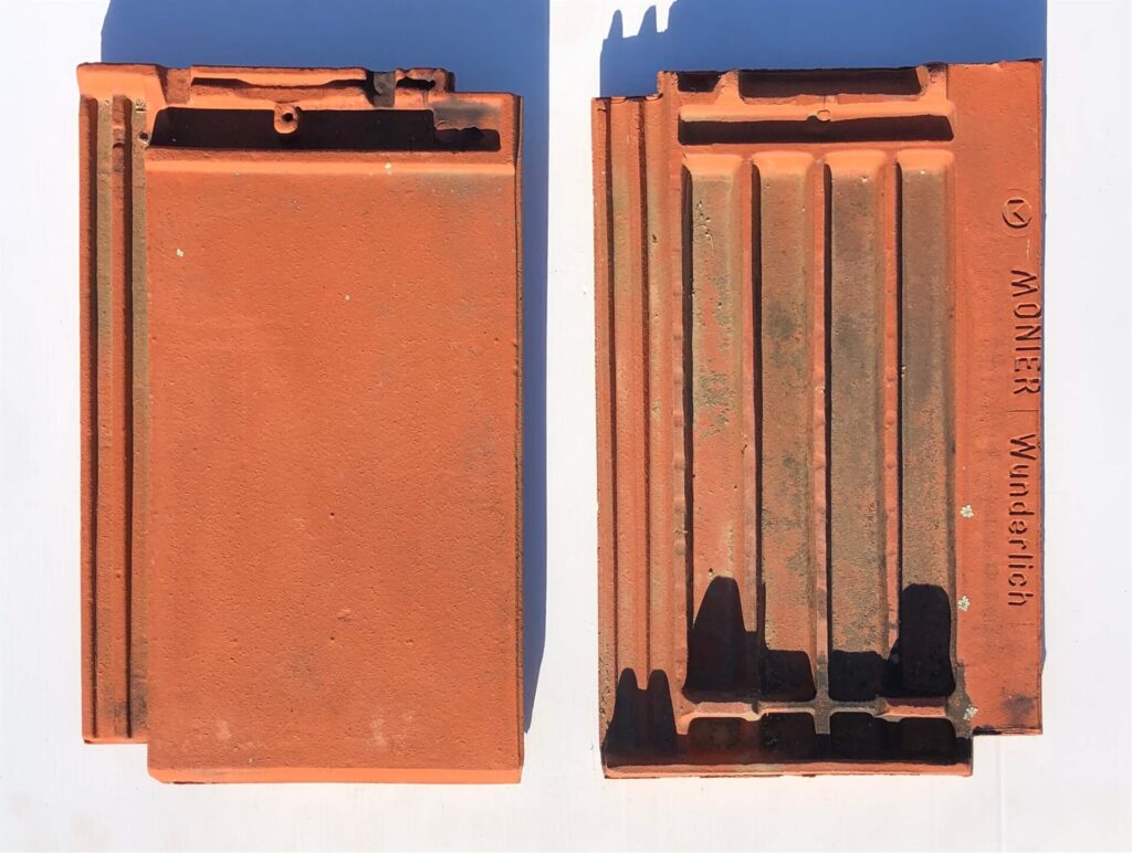 Monier Wunderlich Strata terracotta roof tiles second-hand