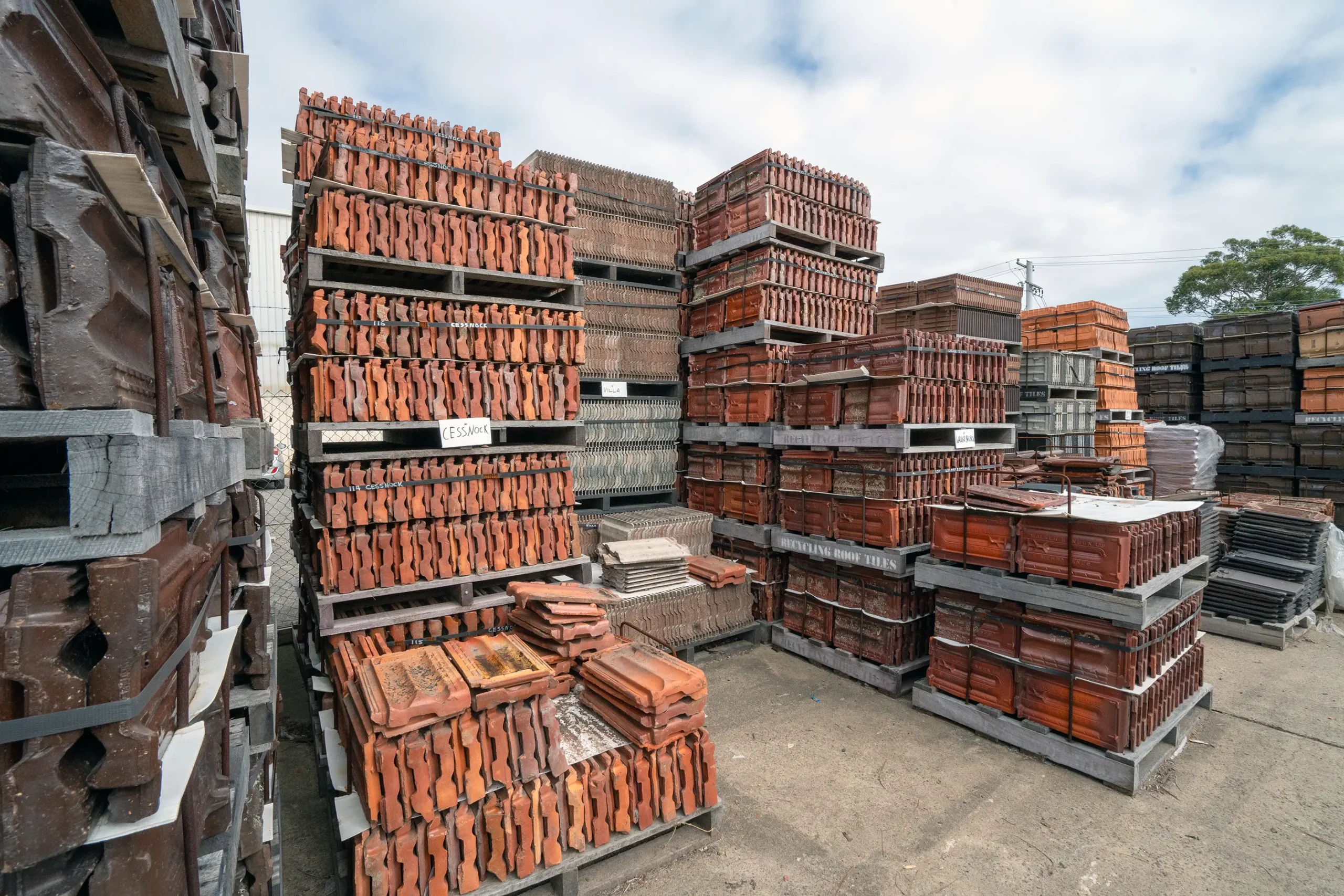 Can You Paint Over Old Roof Paint on Concrete Roof Tiles? Only If It Passes These Tests